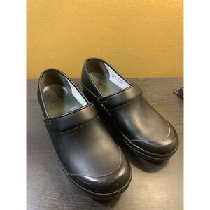 Dansko Professional Volley Shoes Womens 39 / 8.5-9 Black Leather Clogs Nursing